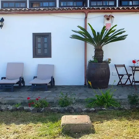 Charming With Terrace In Silos - 40 M² Los Silos